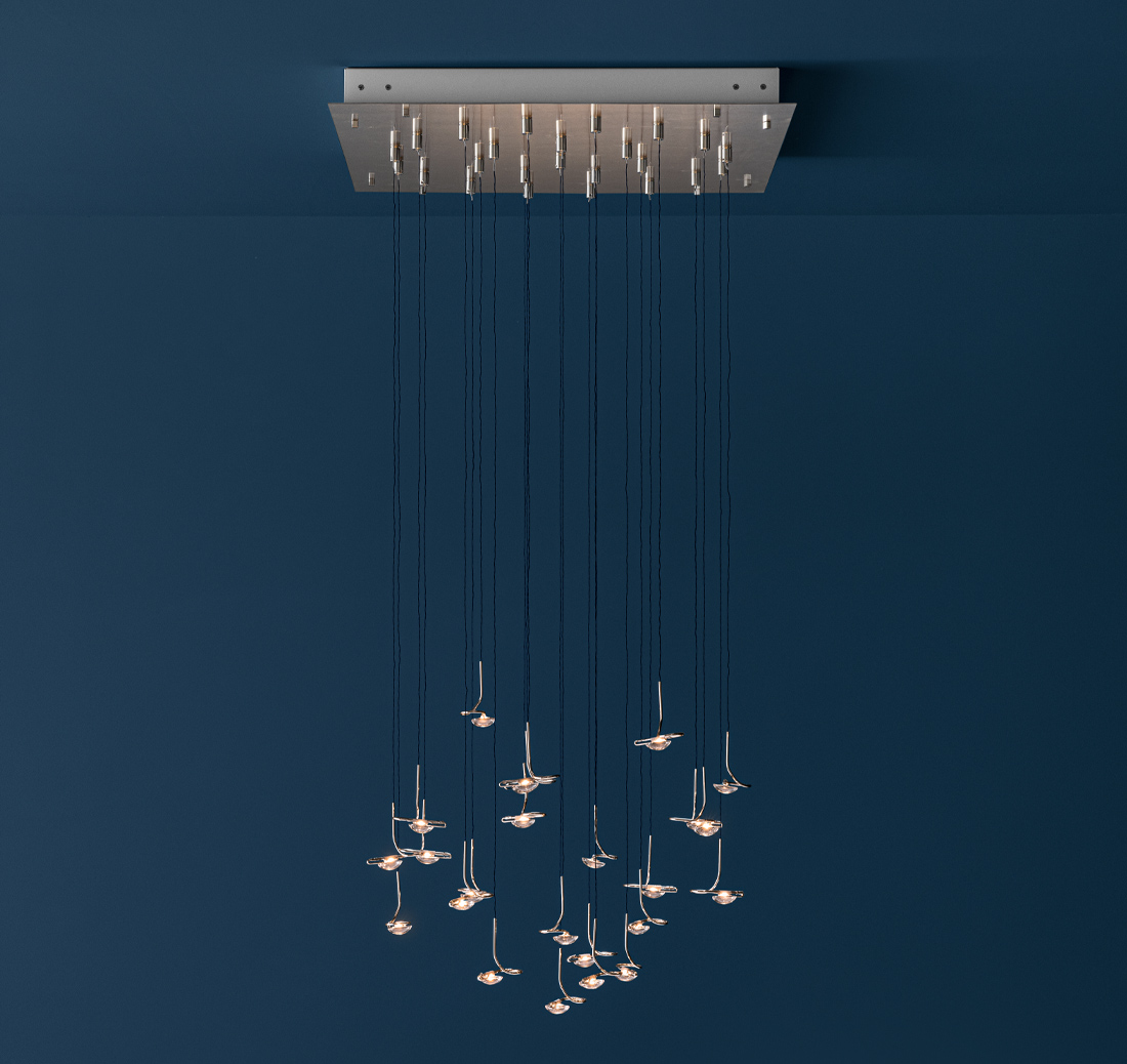 Jackie O Chandelier 15 / 20 / 24