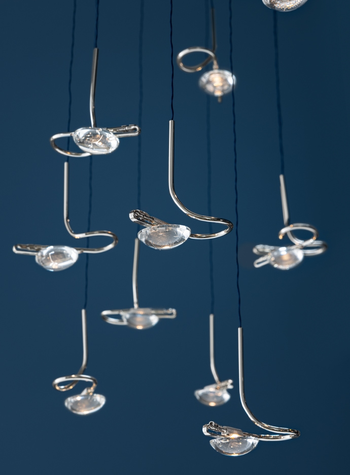 Jackie O Chandelier 15 / 20 / 24