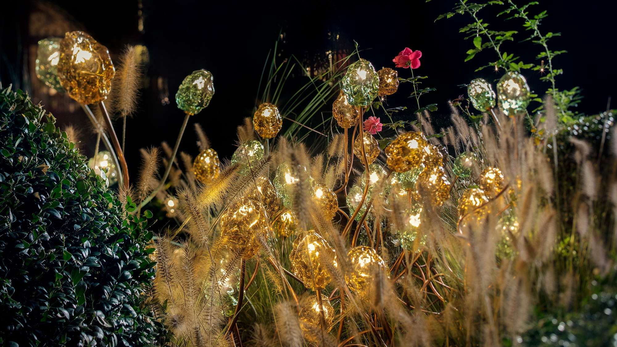 Outdoor lighting scenarios