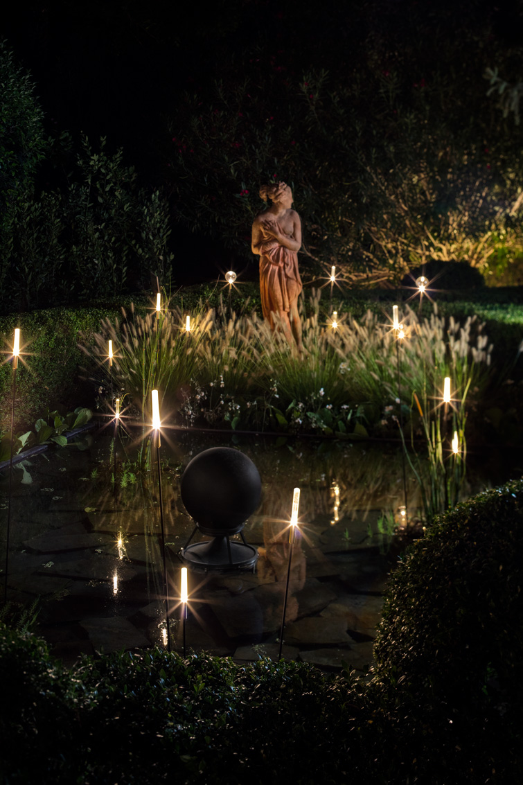 lamp-catellani-smith-outdoor