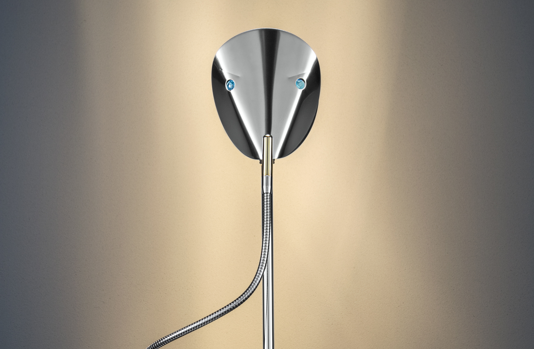 Img-Occhibelli-tavolo-zoom